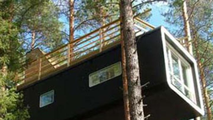 В Швеции открылся отель с номерами на деревьях
