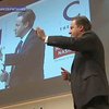 Правительство Великобритании пытается бороться с сокращениями работников