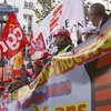 Францию накрыла очередная волна протестов