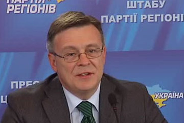 Регионалы уверены, что выборы прошли честно