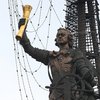 В Тбилиси неизвестные надругались над творением Церетели