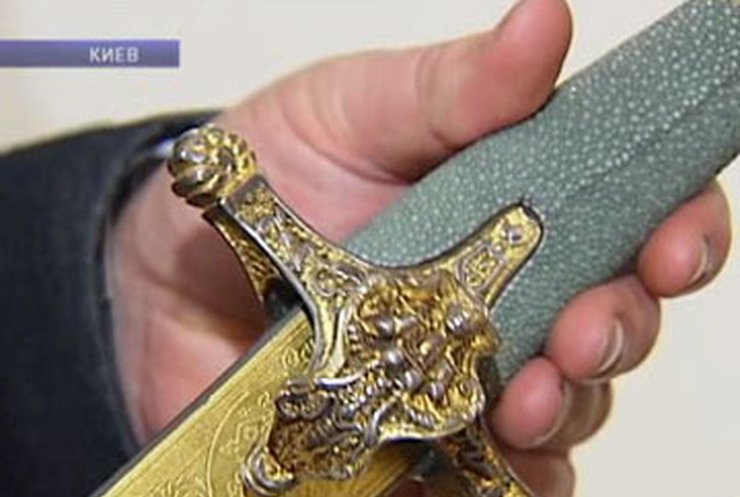 В Киеве открылся уникальный музей холодного оружия