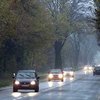 В Молдавии водителей обязали ездить с включенным ближним светом