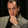 В Нью-Йорке суд выдал ордер на арест отца Линдсей Лохан