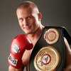 Узелков и Федченко одержали очередные победы на ринге