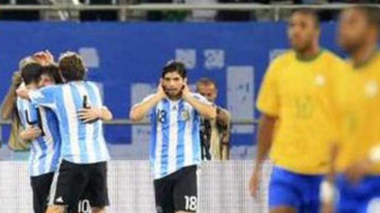 Товарищеские матчи: Аргентина вырвала победу у бразильцев, Португалия громит испанцев