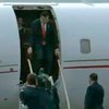 Саакашвили ударился головой, выходя из самолета