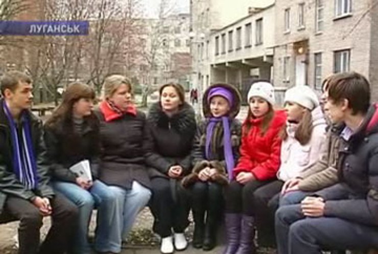 В Луганске открылось первое детско-юношеское отделение союза писателей Украины