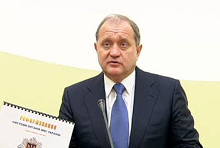 Милиционеров будут учить хорошим манерам