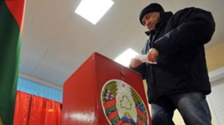 Лукашенко набирает 72% на выборах