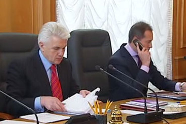 Кабмин собирается доработать госбюджет за три дня