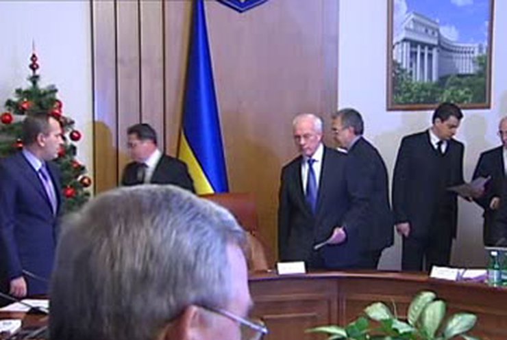 Азаров надеется, что завтра ВР утвердит бюджет-2011