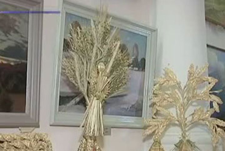 В Ивано-Франковске прошел конкурс традиционной рождественской атрибутики