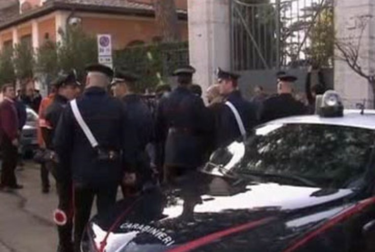 Итальянские анархисты взяли на себе ответственность за взрывы в посольствах