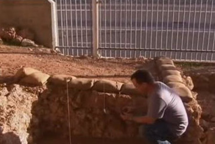Израильские ученые нашли останки древнего человека
