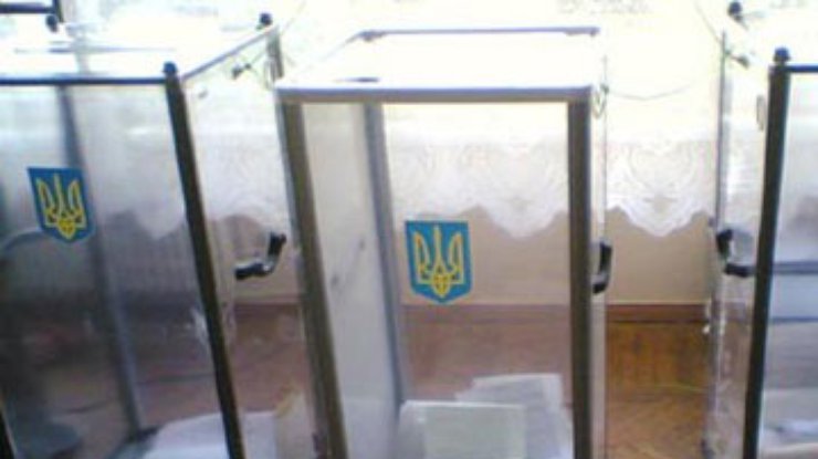 Больше трети украинцев не поддерживают ни одну из политсил