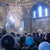 Рождественскую литургию в Киево-Печерской Лавре отслужил митрополит Владимир