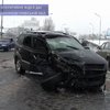 На Днепропетровщине внедорожник столкнулся с пассажирским автобусом
