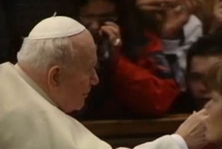 Папа римский принял решение причислить своего предшественника к лику блаженных