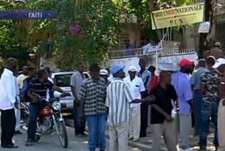 Правозащтники призывают гаитян арестовать экс-диктатора
