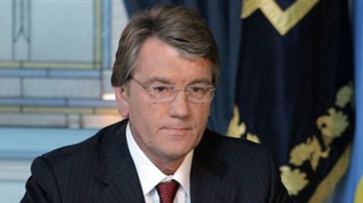 Ющенко пришел в Генпрокуратуру к следователю