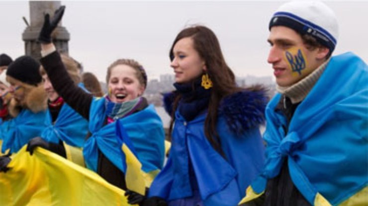В День соборности Украину объединили "живые цепи"