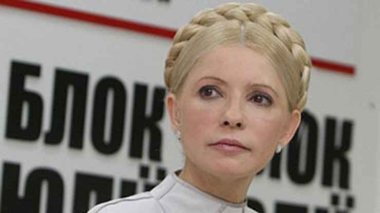 БЮТ: Тимошенко не закупала "санитарные автомобили по завышенным ценам"