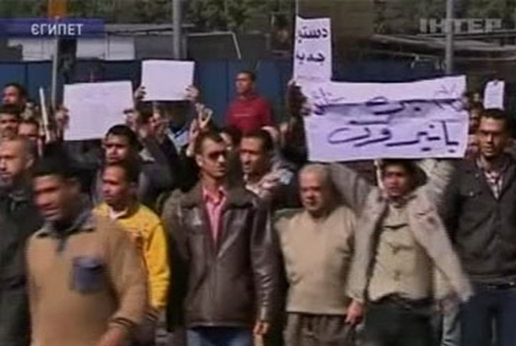 Власти Египта пытаются вернуть контроль над ситуацией в стране