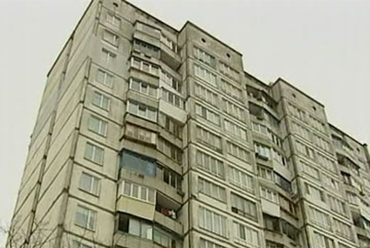 Киевский пенсионер стал жервтой квартирных аферистов