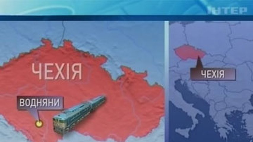 Товарный поезд столкнулся с электричкой в Чехии