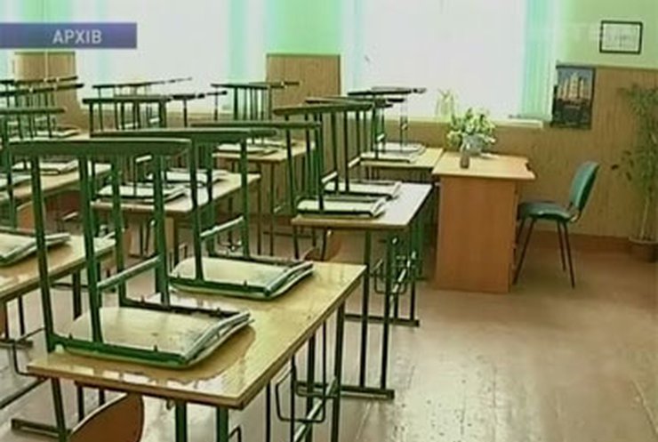 Все школы Луганска закрыли на карантин