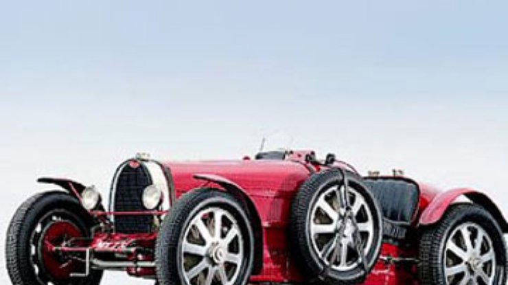 Два раритетных Bugatti продали на аукционе за 1,2 миллиона евро