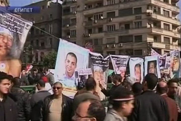 США дали инструкции руководству Египта, как передать власть оппозиции