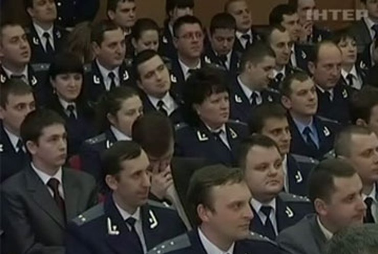 Закарпатские прокуроры впервые в жизни приняли присягу