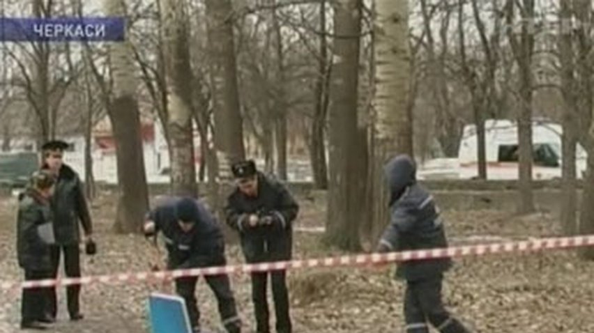 В центральном парке Черкасс неизвестные разлили 9 килограммов ртути