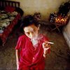 Власти Китая запретили показывать в кино курильщиков