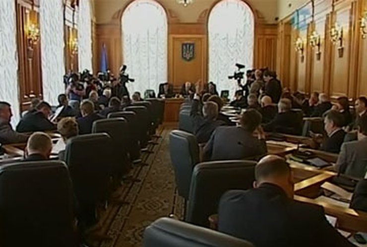Парламентарии отложили рассмотрение Трудового и Жилищного кодексов