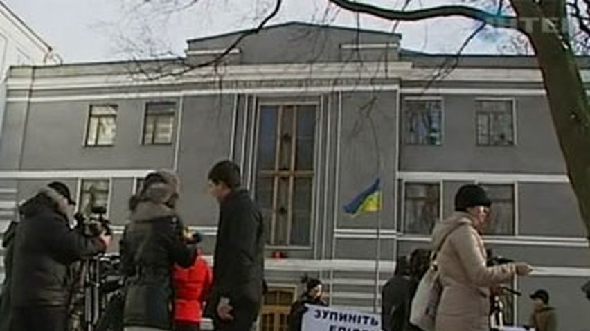 Активисты просят обратить внимание на борьбу с гепатитом "С"
