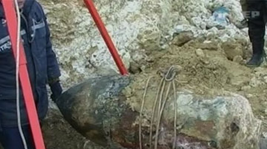 В Севастополе подорвали бомбу времен Второй мировой