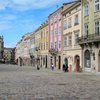 На площади Рынок во Львове запретили движение транспорта