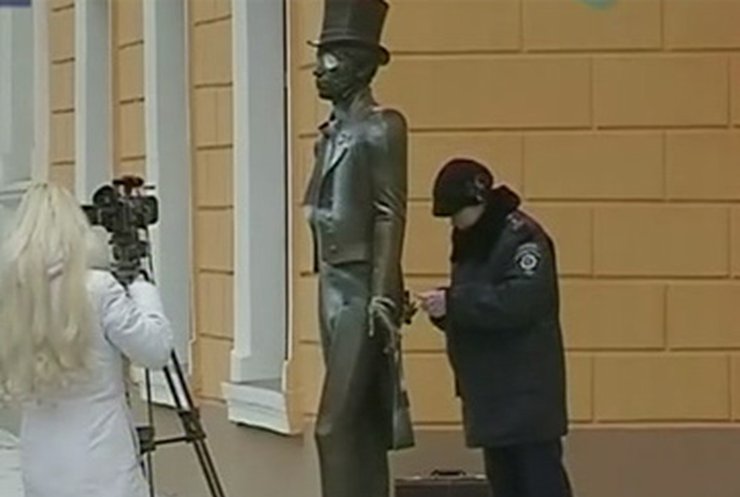 В Одессе осквернили памятник Александру Пушкину