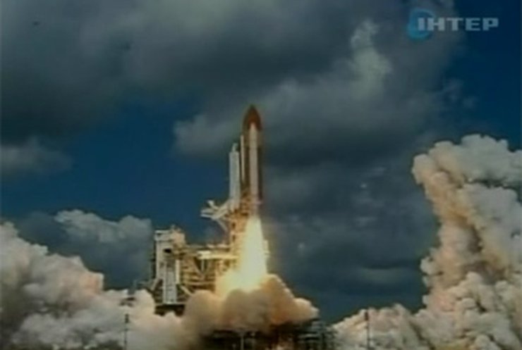 Сегодня шатл Discovery планируют отправить в последний полет