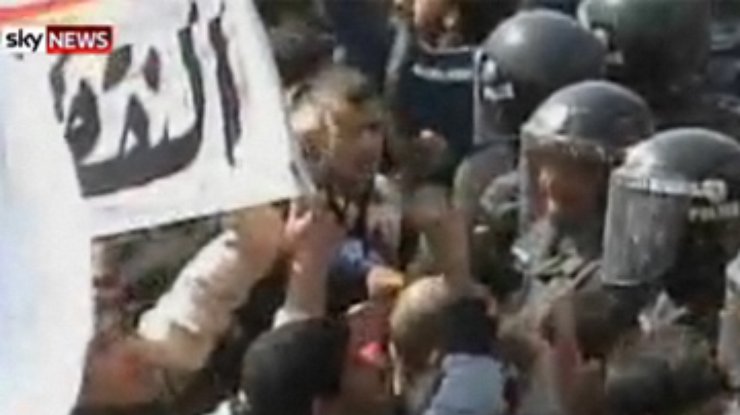 В Ираке из-за требований чистой воды погибли 23 человека