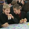 В киевские школы возвращаются бесплатные обеды