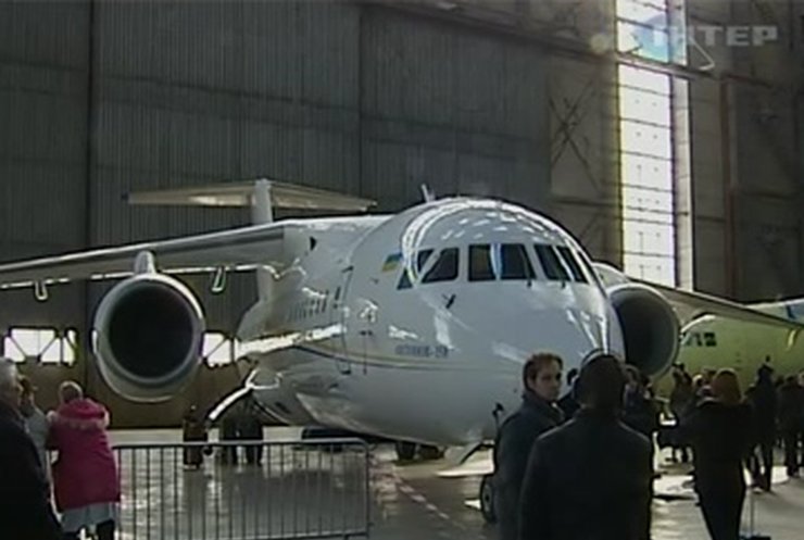Украинский самолет АН-158 получил международный сертификат