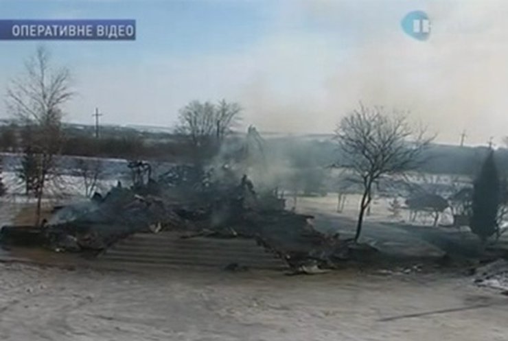 На Луганщине сгорел старинный деревянный храм