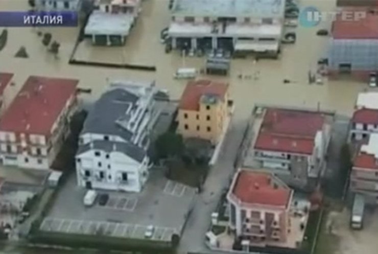 В Италии дожди вызвали сильные наводнения