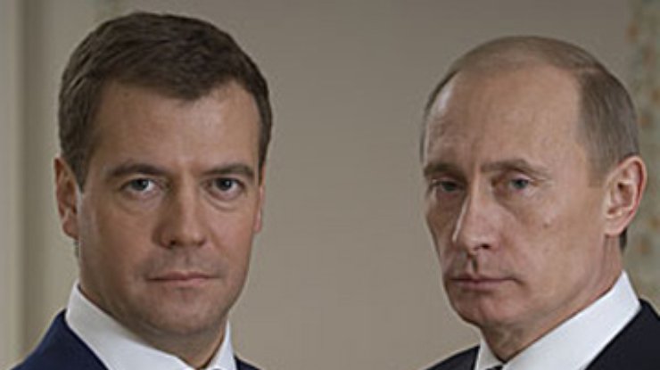 СМИ: В Химкинском лесу сожгли чучела Медведева и Путина