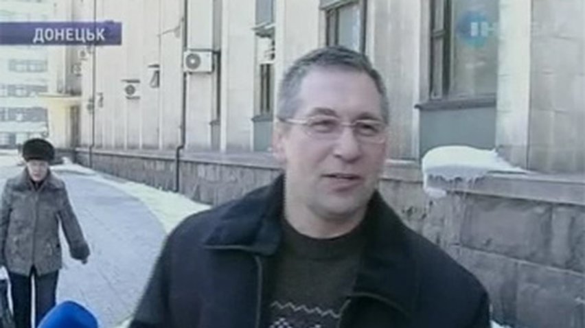 В Донецке проверили, знают ли чиновники творчество Шевченко