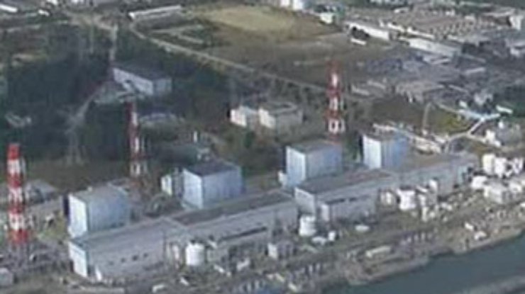 СМИ: На японской АЭС "Фукусима-1" произошел взрыв
